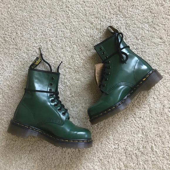 la sportiva women's hiking boots